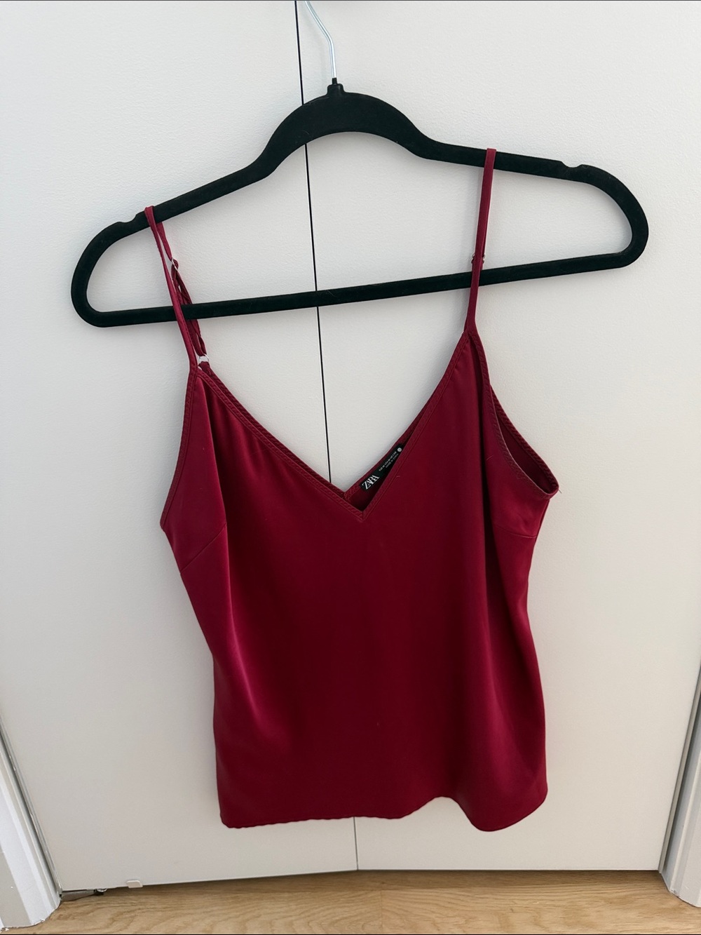 Zara Wine Red V-Neck Spaghetti Strap Camisole